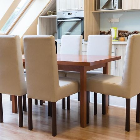 Apartament Przy Deptaku Z Miejscem Parkingowym Поляниця-Здруй Екстер'єр фото